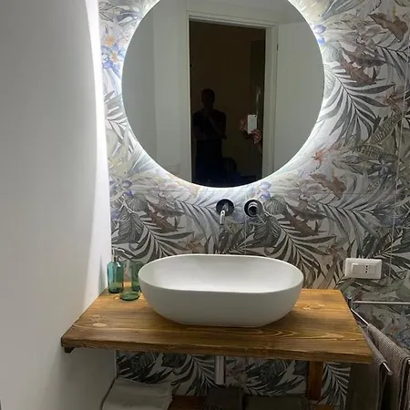 Pensión Anema E Core By Andrea De Carlo