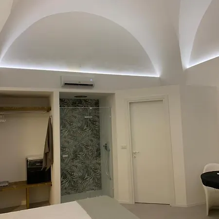 Anema E Core By Andrea De Carlo Pensión 4*