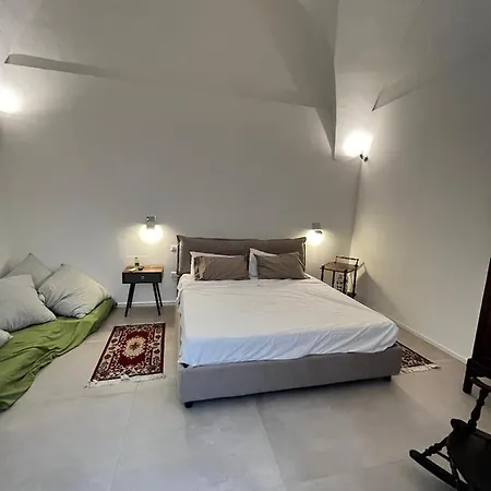 Anema E Core By Andrea De Carlo Pensión 4*